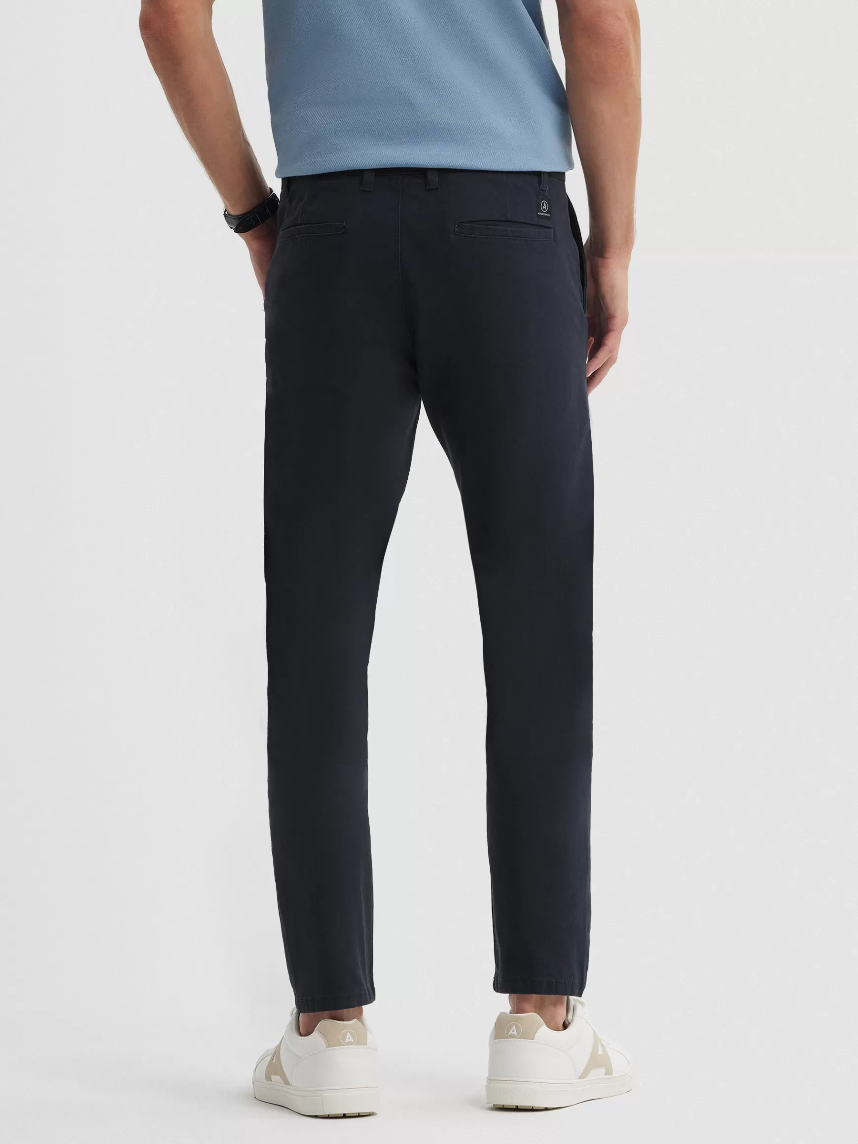 Hombre Alvaro Moreno Chino<PANTALON CHINO COMFORT