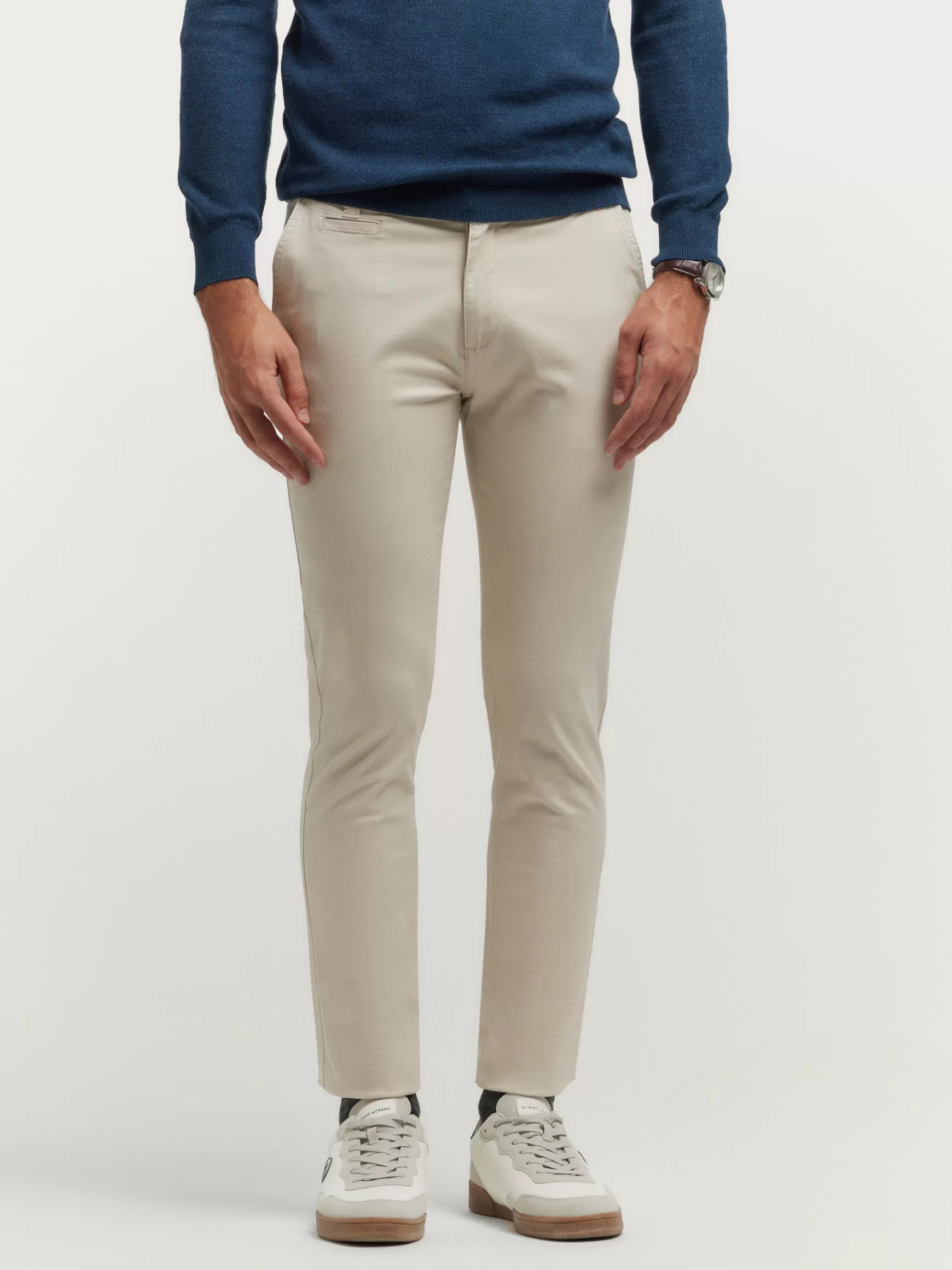 Hombre Alvaro Moreno Chino<PANTALON COOPER