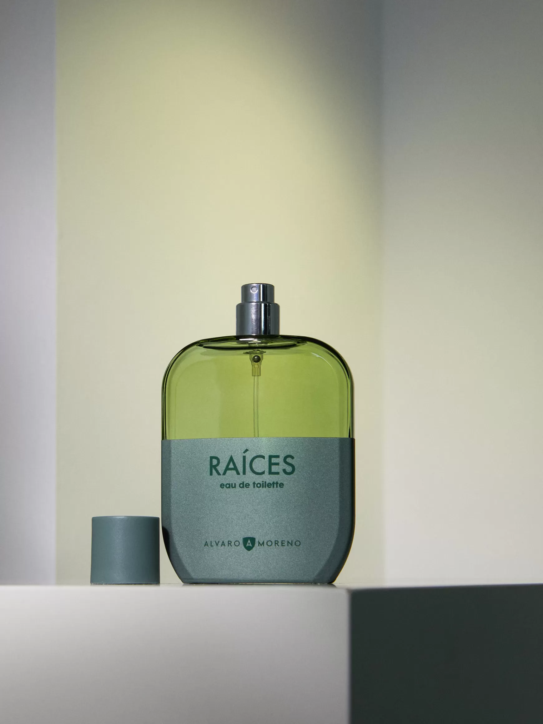 Hombre Alvaro Moreno Perfumes<PERFUME RAICES